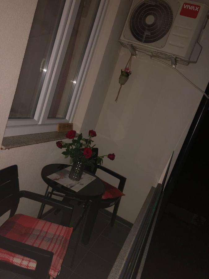 Apartman Sims Bijeljina Esterno foto